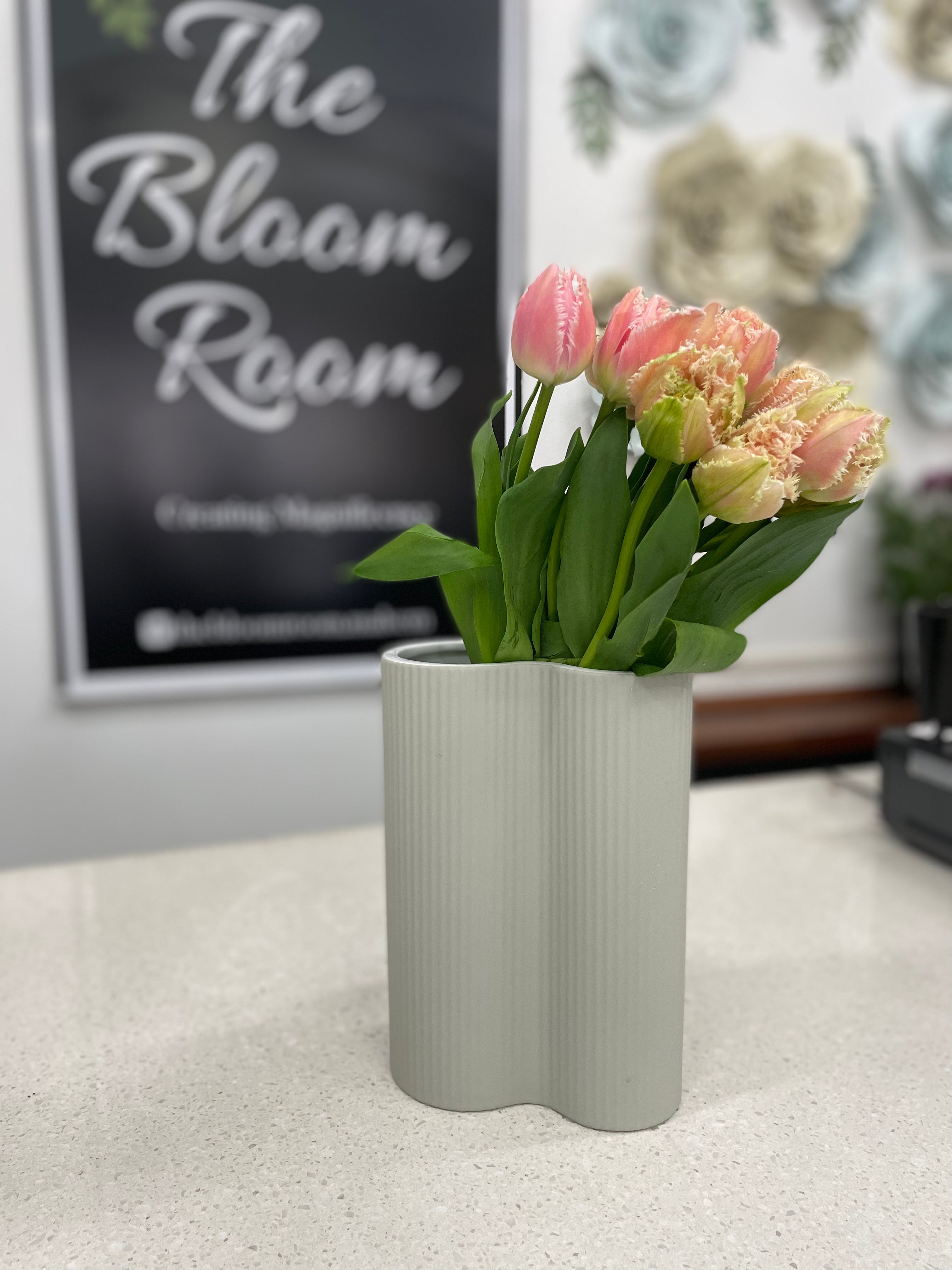 Waves Vase - The Bloom Room 