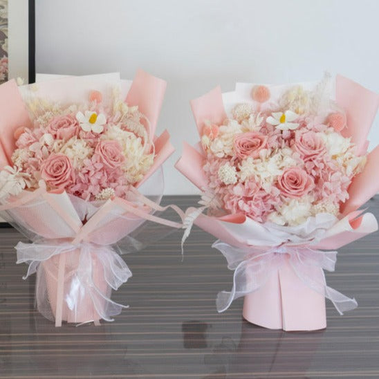 Preserved Bouquet Gift Box - The Bloom Room 